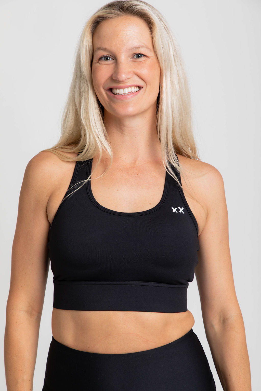 BEYOND SPORTS BRA - HIGH VELOCITY MAXIMUM SUPPORT - BLACK – Kiss Active