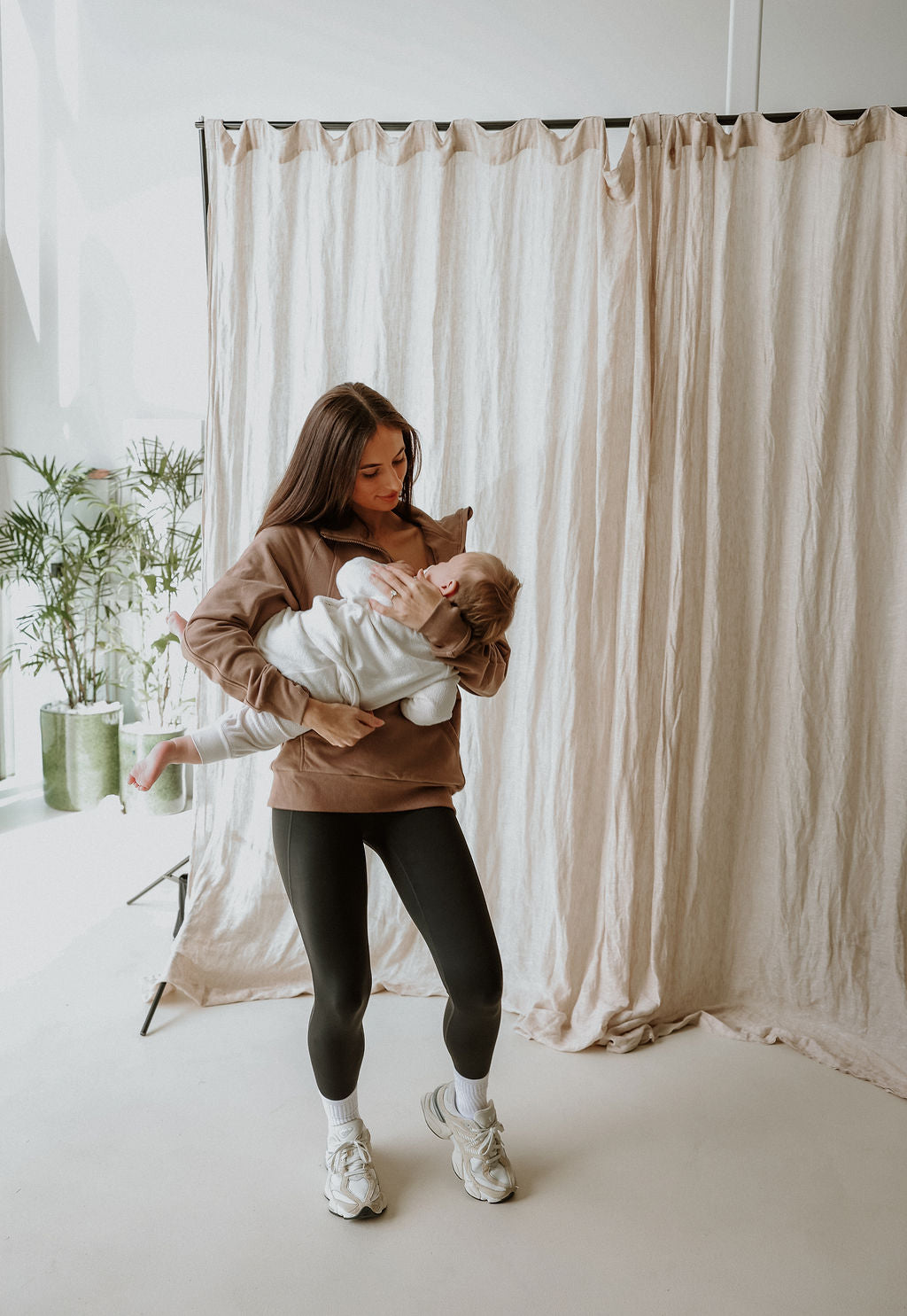 The Cloud Pullover - Espresso