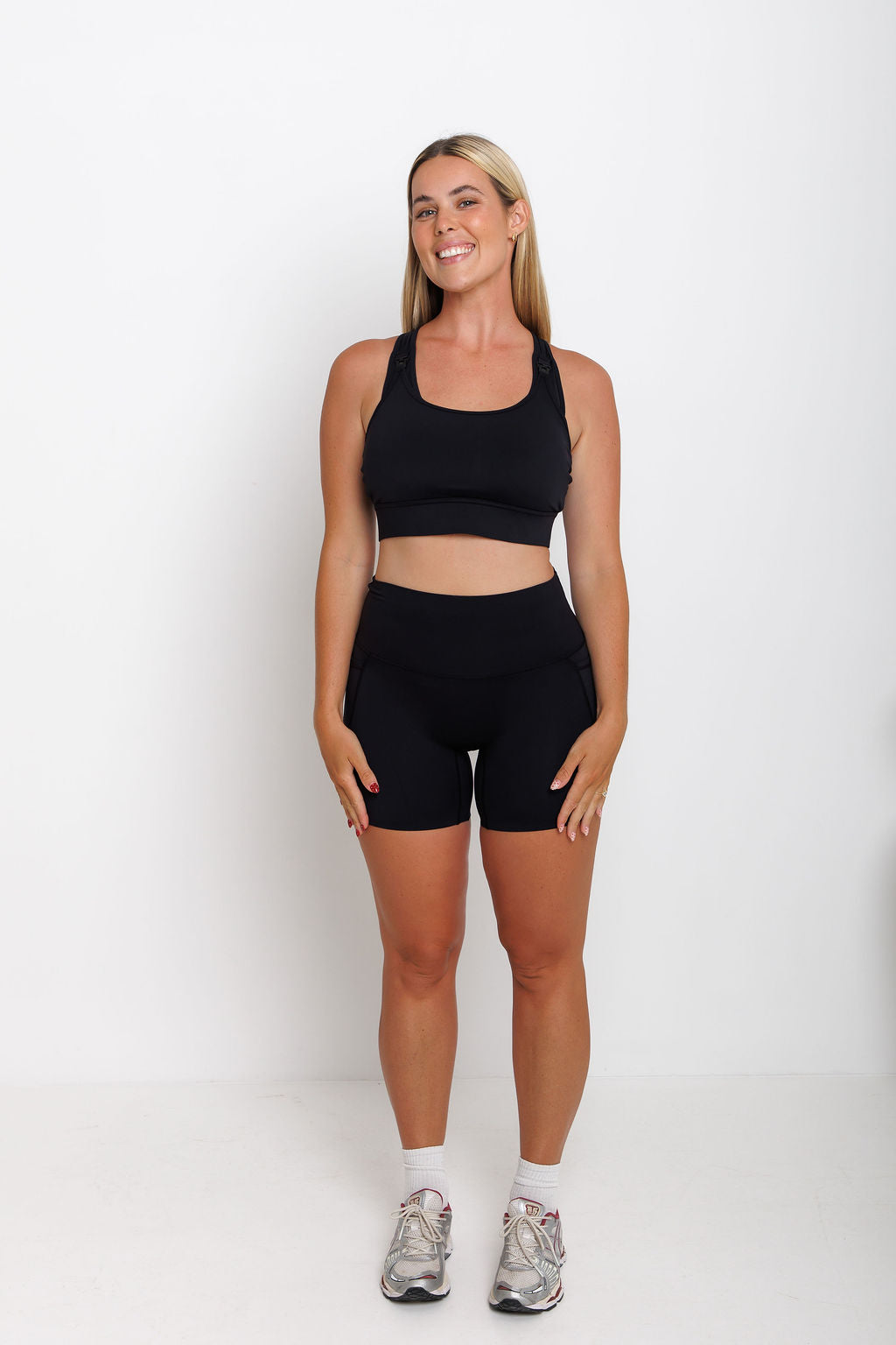 The Form Short - Midnight Black