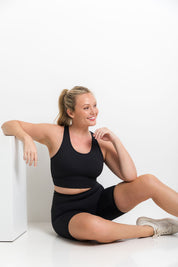 She Runs - Maximum Support Sports Bra - Black