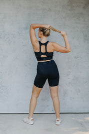 She Runs - Maximum Support Sports Bra - Black