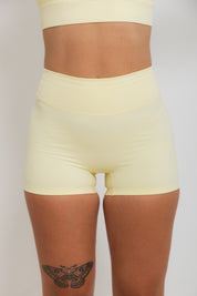The Sculpt Short - Sunshine